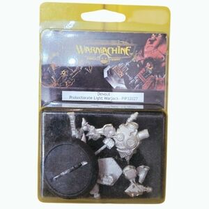 NIB *Warmachine Devout Protectorate Light Warjack #PIP32027